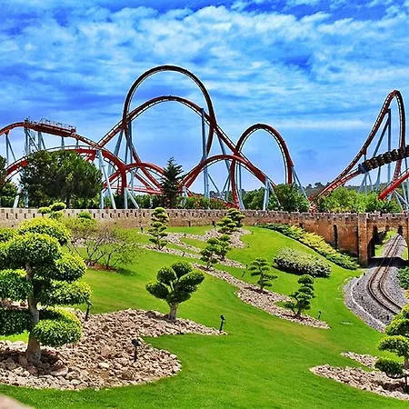 Vela Planet Costa Dorada 아파트